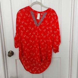 Red with white elephant pattern tunic style  top